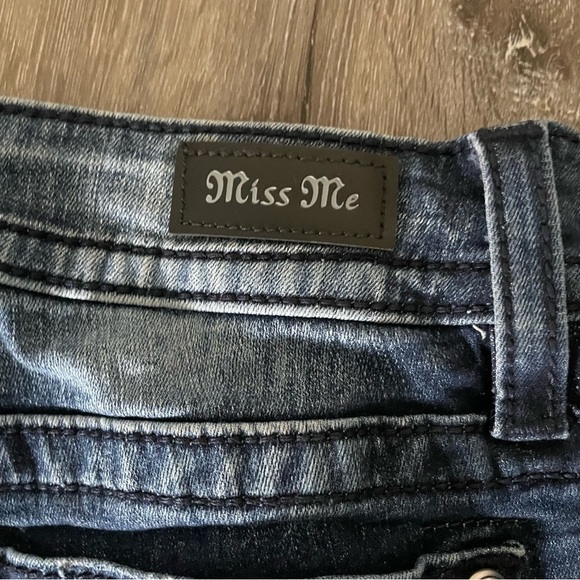Miss Me Los Angeles Mid-Rise Skinny Size 27 Dark Wash - Picture 11 of 12